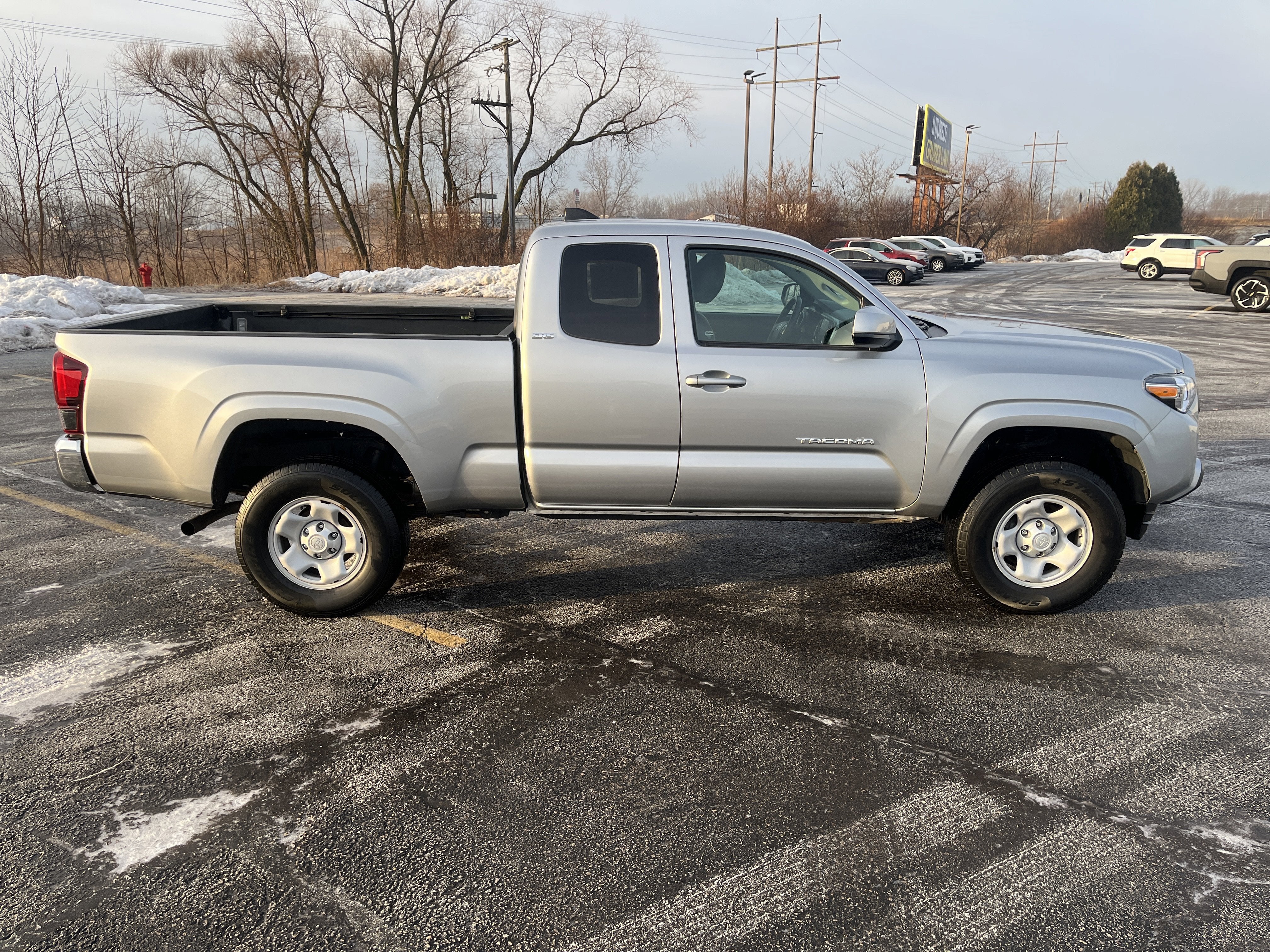 2022 Toyota Tacoma 2WD SR