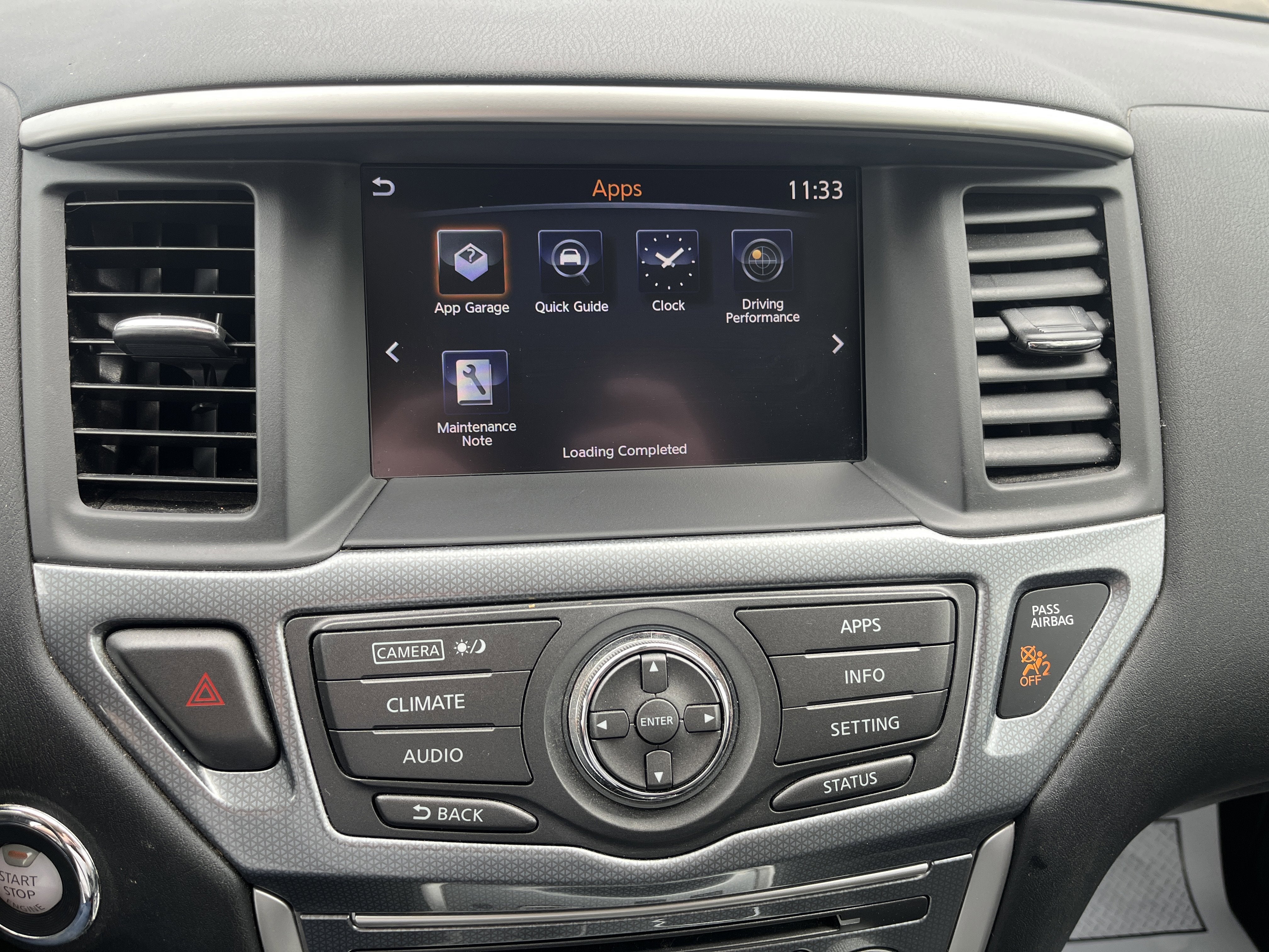 2017 Nissan Pathfinder SL