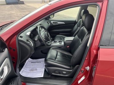 2017 Nissan Pathfinder SL