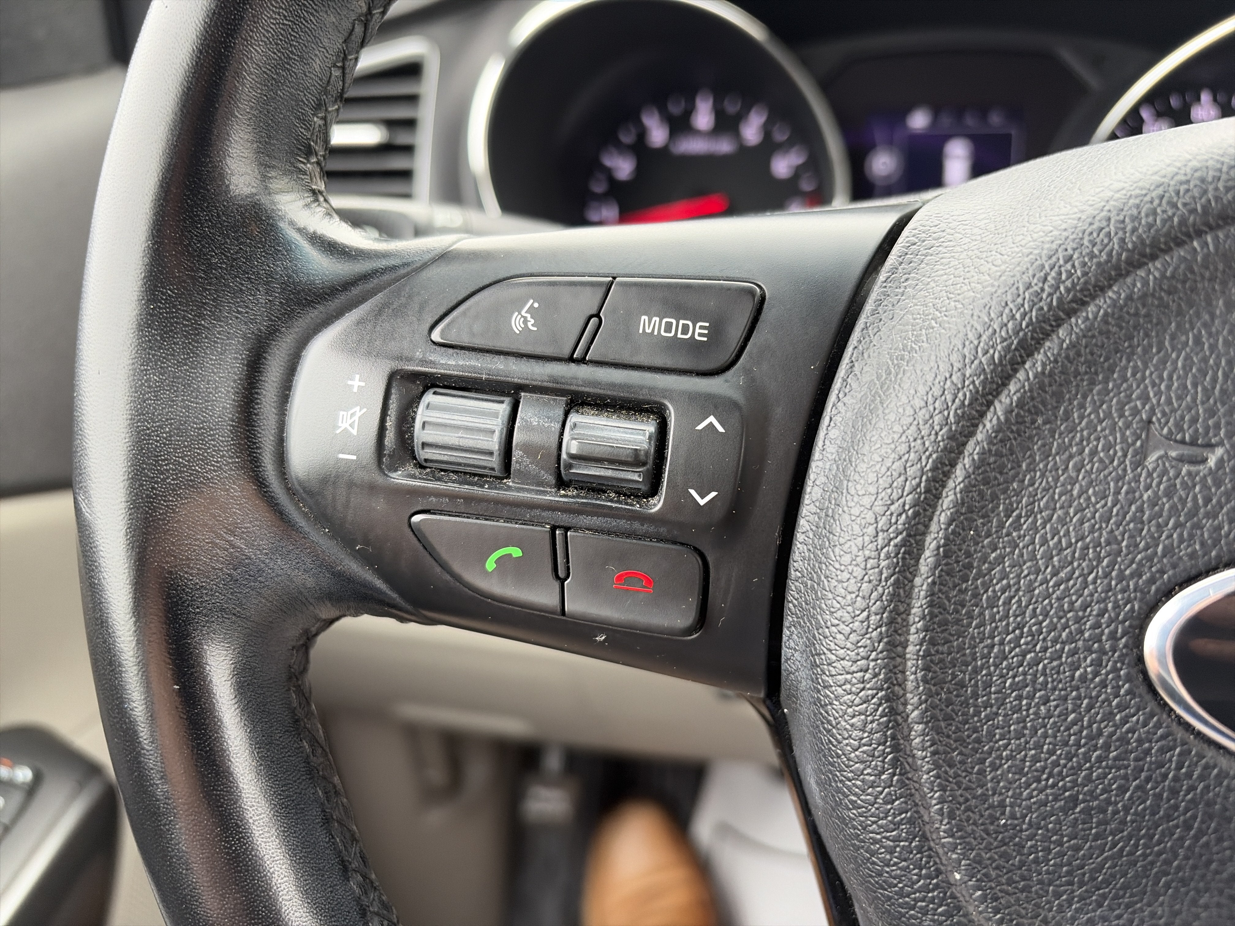 2017 Kia Sedona LX