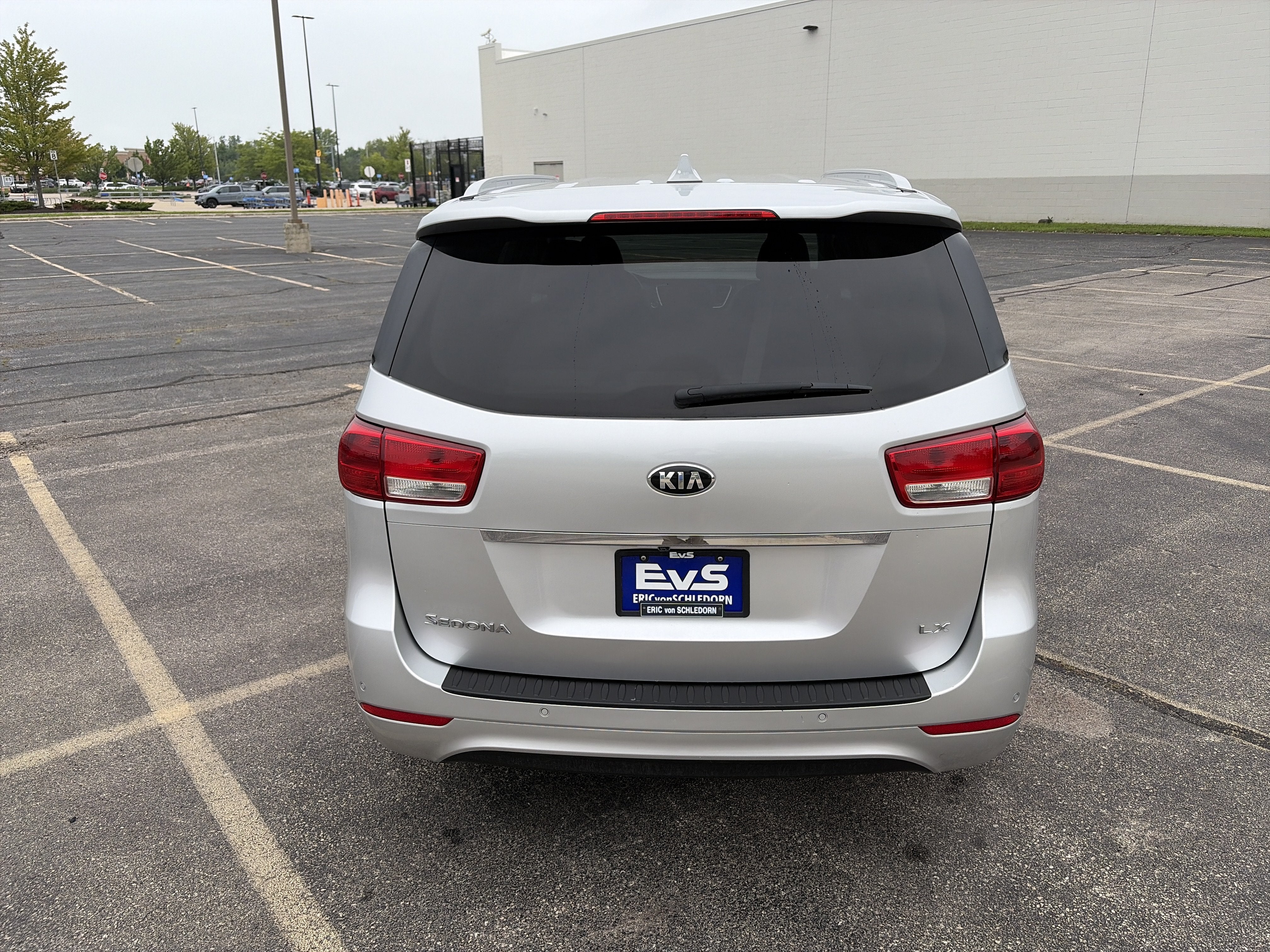 2017 Kia Sedona LX