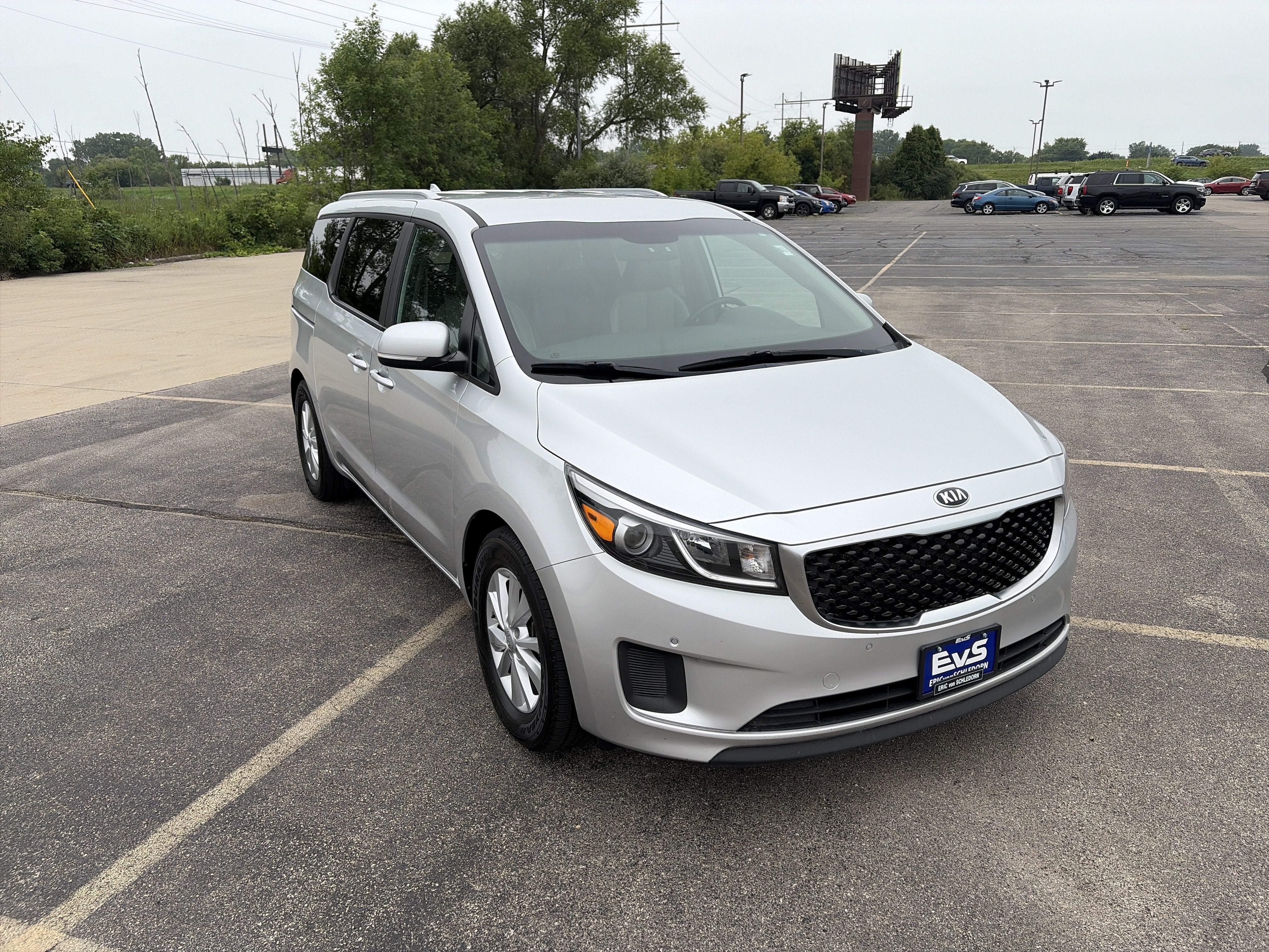 2017 Kia Sedona LX